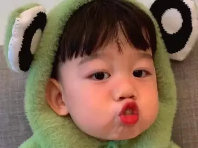 Meme chu mỏ biểu cảm siêu lầy khiến dân mạng phát sốt