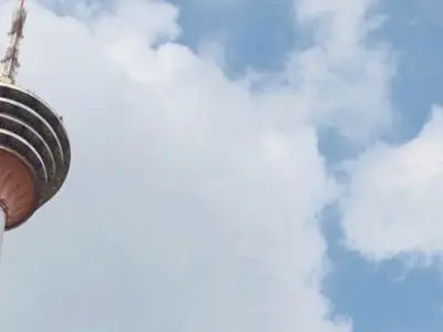 Khám phá bí ẩn qua bộ ảnh Menara Kuala Lumpur tuyệt đẹp